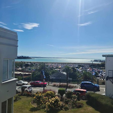 Art Deco Beauty On The Bay Hill Apartman Timaru Kültér fotó
