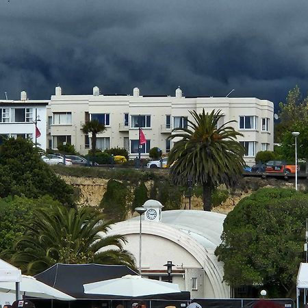 Art Deco Beauty On The Bay Hill Apartman Timaru Kültér fotó