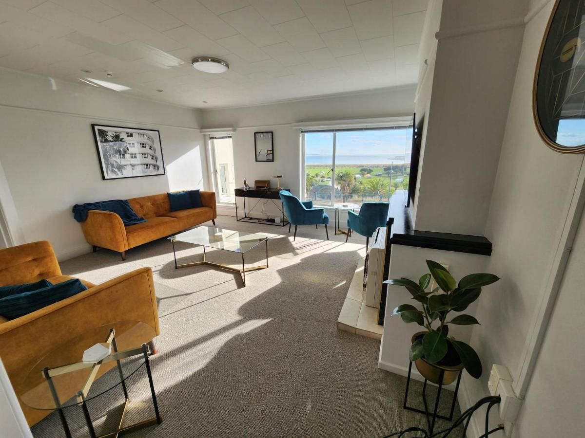 Art Deco Beauty On The Bay Hill Apartman Timaru Kültér fotó